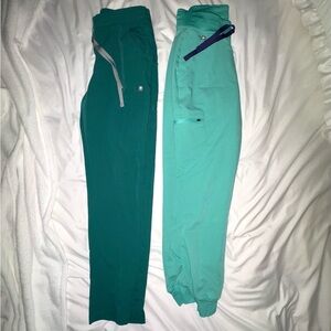 FIGS Scrub Bottoms Bundle Size S